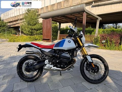 BMW R 12 GS 2025년식 남양주 모토갤러리 bmw r12gs 2025년식 유닛게러지 머플러 구변 판매 합니다