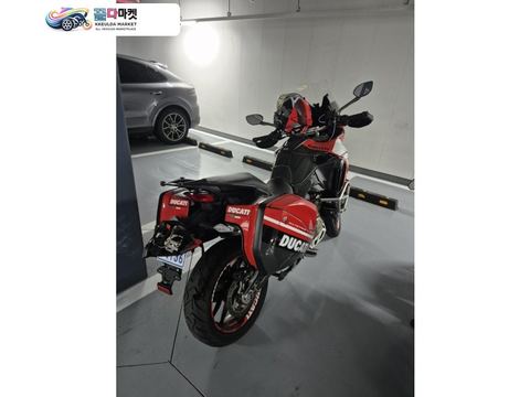 두카티 멀티스트라다 V4 S 2023년식 멀티스트라다 v4s 23년식 무사고 무꿍 저렴히 판매합니다.