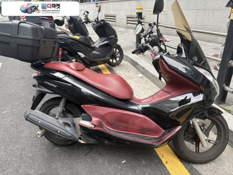 혼다 PCX 125 FI 2014년식 14년식 pcx125 잘 나갑니다