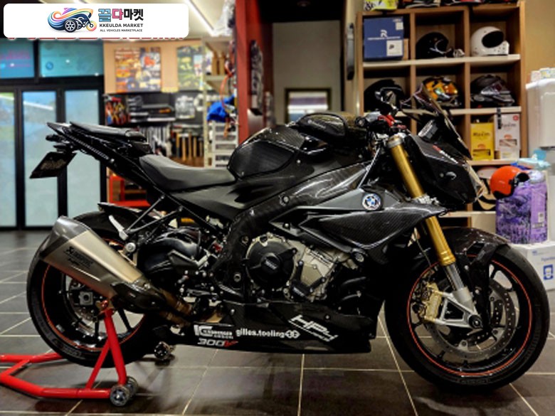 BMW S 1000 R 2019년식 19년 s1000r 풀옵션/풀튜닝 차량 급매합니다!