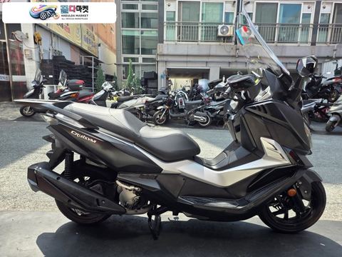 SYM 크루심 300 ABS 2019년식 SYM 크루심300 19년식 판매합니다