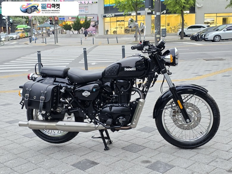베넬리 임페리알레 400 ABS 2022년식 ［수입전문점］매입대차합니다. 베넬리 임페리알레400