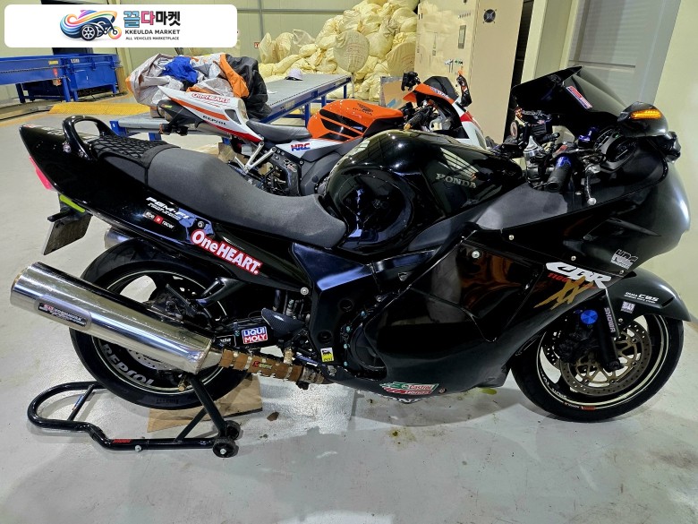 혼다 CBR 1100 XX 2000년식 혼다 기함 CBR1100XX 양심거래 합니다