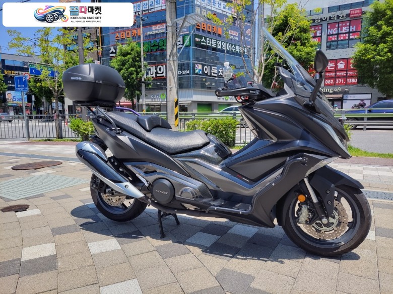킴코 AK 550 i 2021년식 킴코 AK550 팝니다