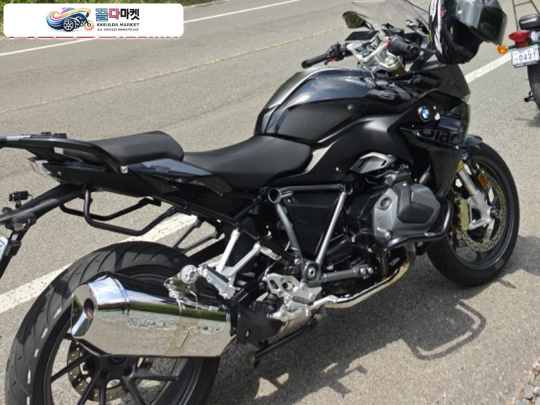 BMW R 1250 RS 2023년식 BMW R1250RS 트리플블랙 2023년식 24년 출고 보증O (km 74**)