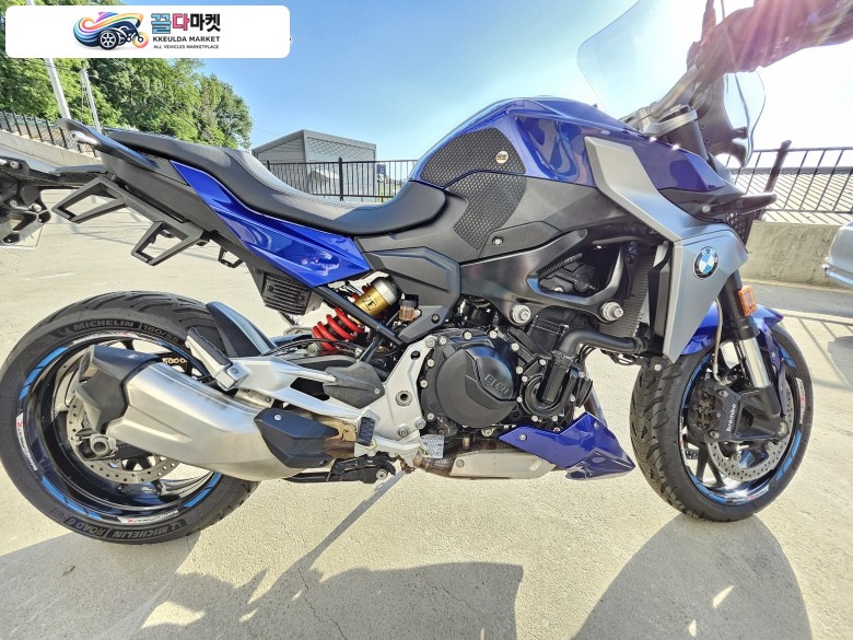 BMW F 900 R 2021년식 BMW. F900R 깔끔관리한 바이크