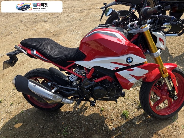 BMW G 310 R 2023년식 23년식 24년출고 bmw 빨강 g310r 22xxkm 보증있어요