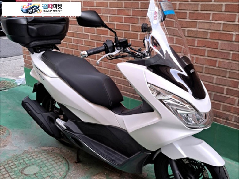 혼다 PCX 125 FI 2016년식 검사없고 상태좋은 올뉴pcx