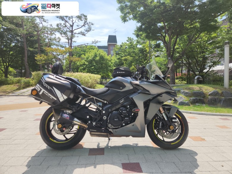 스즈끼 GSX S 1000 GT 2022년식 2022년 S1000GT 풀옵션 차량 판매합니다.