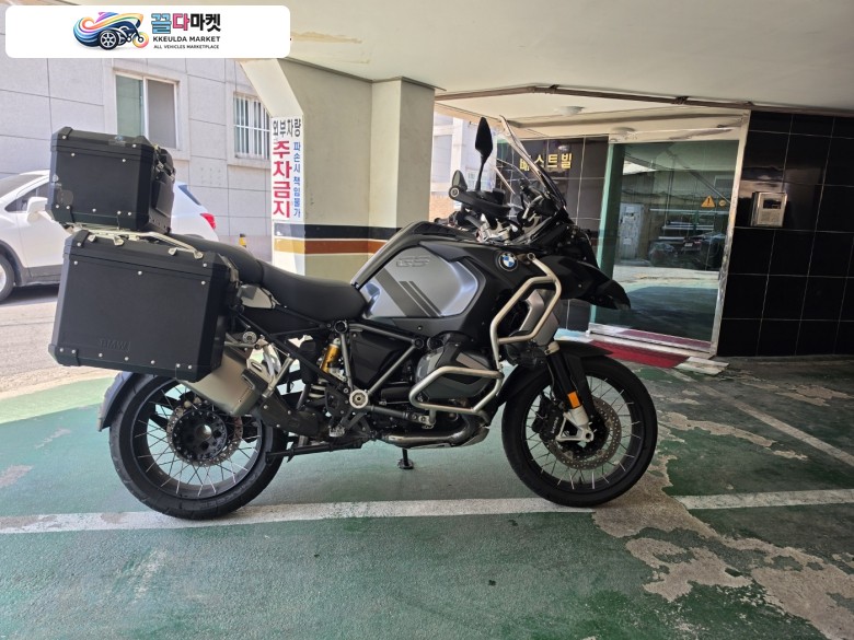 BMW R 1250 GS 어드벤처 2022년식 2022년식 R1250GS 어드벤쳐 팝니다