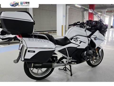 BMW R 1250 RT 2021년식 짧은 키로수 A급 풀옵션 ACC 판매합니다