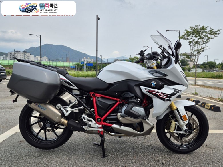 BMW R 1250 RS 2022년식 BMW R1250RS 신차급, 짧은 킬로수 판매합니다.
