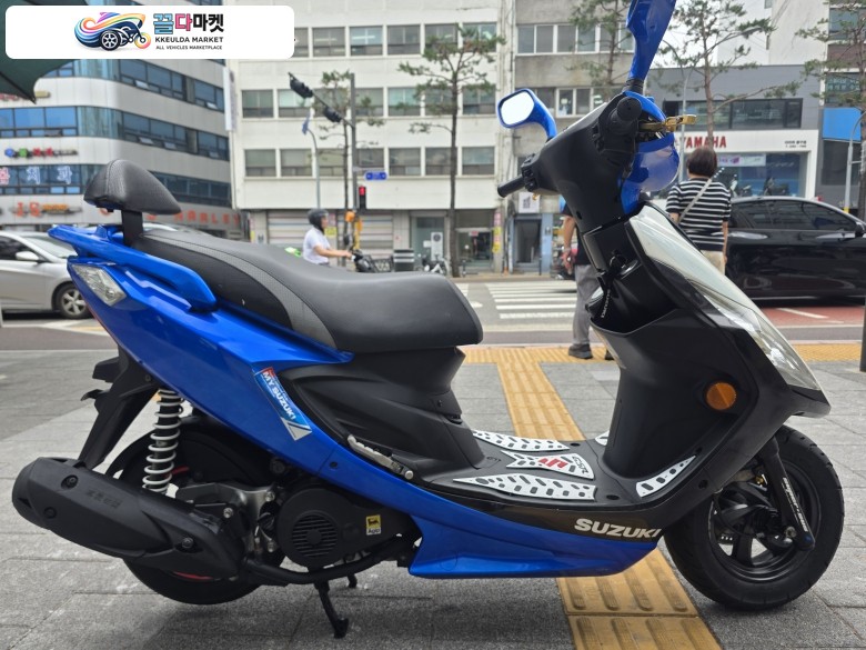 스즈끼 GSR 125 NEX 2015년식 동네 마실하기 좋은 스즈키 넥스125 저렴하게 판매합니다.