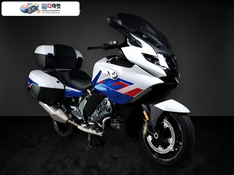 BMW K 1600 GT 2023년식 [BMW 공식모델] K1600GT ABS 럭셔러 투어러 - BMW 정품 삼박스 장착 - BMW모토라드 공식 보증 워런티 2028년 3월 - 무사고 관리잘된 신차급 홈서비스 중고매물 - 정직한 최고가 대차 및 매입을 도와드립니다.