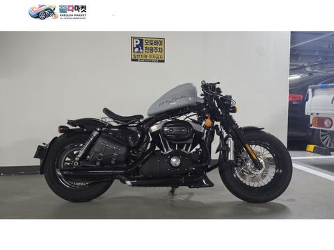 할리데이비슨 포티에잇 48 2012년식 관리잘된 포티에잇 판매합니다! 짧은키로수