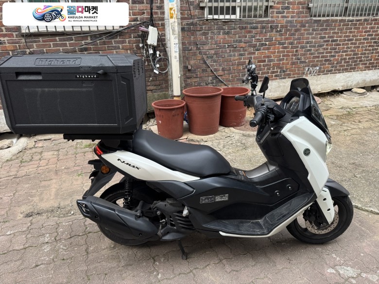 야마하 N 맥스 125 2025년식 야마하 nmax125 25년식 배달풀셋팅 짧은키로수 팝니다