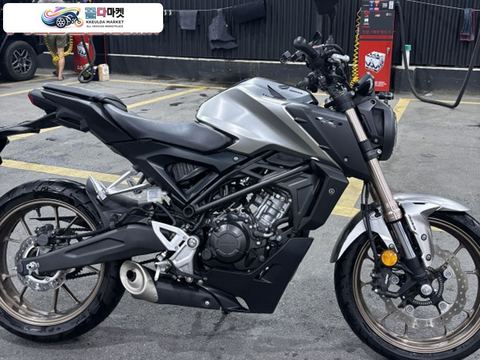 혼다 CB 125 R 2023년식 23년식 혼다 CB125R