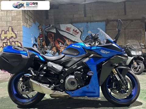스즈끼 GSX S 1000 GT 2024년식 스즈키 S1000GT 24년10월출고 9천KM 무사고 깔끔차량판매합니다.