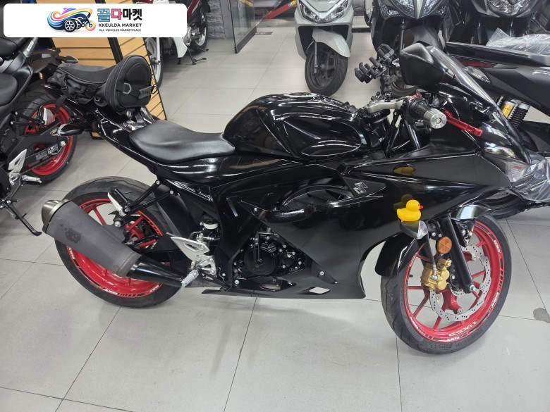 스즈끼 GSX R 125 ABS 2021년식 / 성남 스즈키 전문점 일흥 모터스 / 2021년식 GSX R 125 ABS