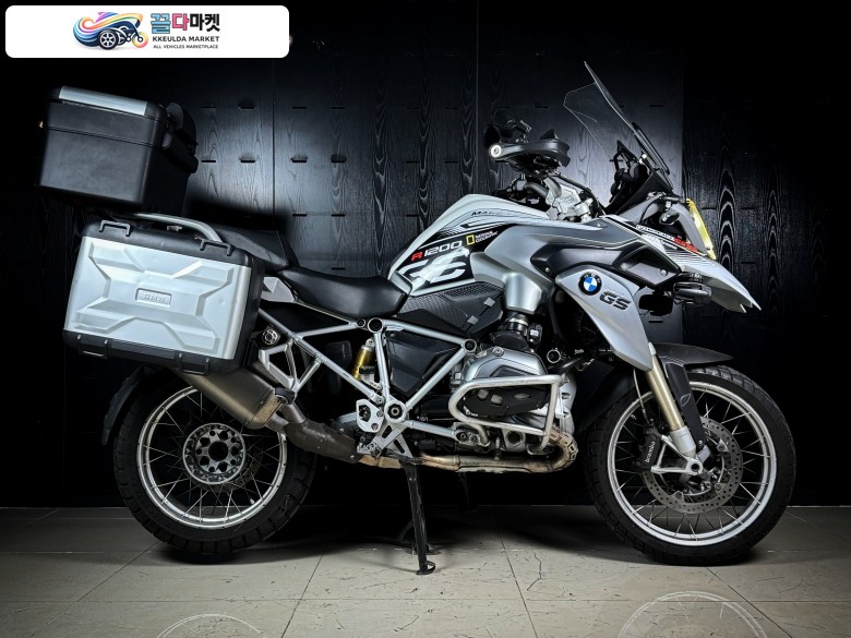 BMW R 1200 GS 2013년식 정품 BMW 삼박스, 정품 아크라포빅 슬립온 배기 장착, 관리잘된 스포츠 투어러