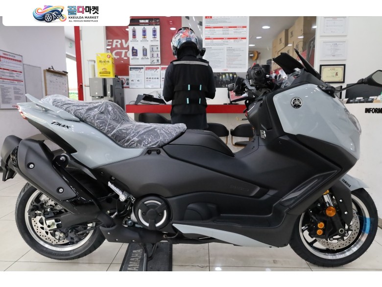 야마하 티맥스 560 2026년식 [야마하 서대문점] TMAX560 26년식 그레이 신차판매 / YAMAHA TMAX560 그레이 2026년식