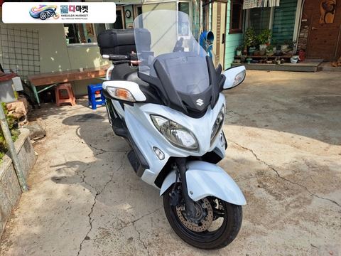 스즈끼 버그만 650 2016년식 스즈키 버그만650