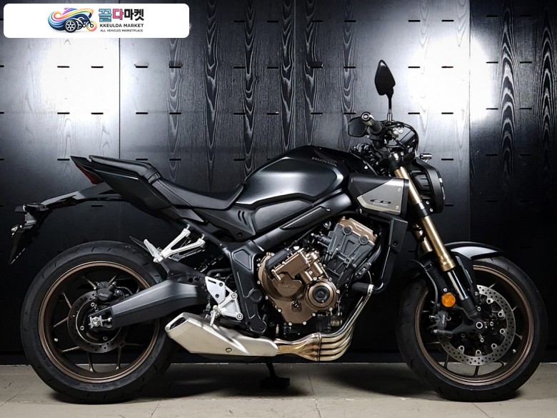 혼다 CB 650 R E 클러치 2024년식 짧은 키로수 깔끔한 차량 , 혼다 코리아 정식 보증 잔존