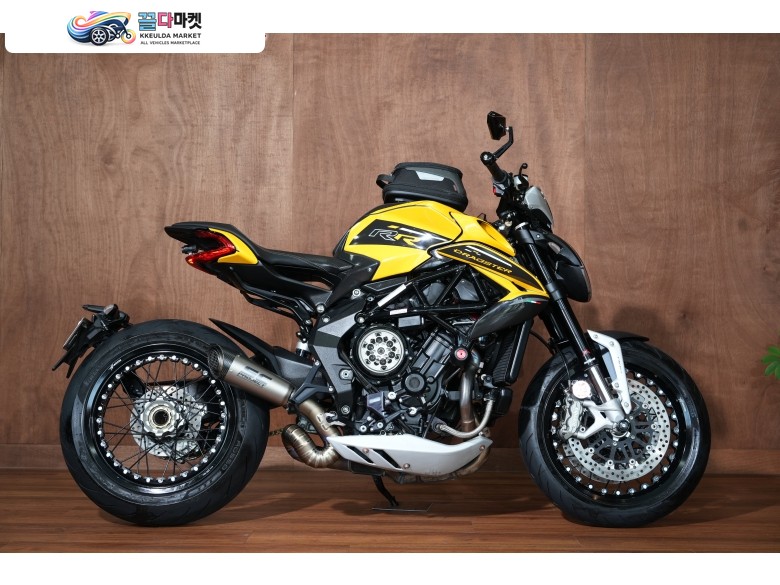 MV-아구스타 드랙스터 800 RR SCS 2022년식 MV아구스타 / 드랙스터800RR SCS / 2022 / 25년 출고 판매/대차