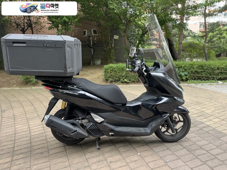 혼다 PCX 125 ABS 2025년식 혼다 pcx125 25년 배달풀셋팅 abs 짧은키로수 팝니다