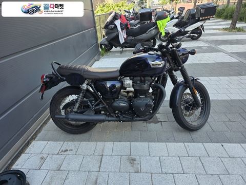 트라이엄프 본네빌 T100 2019년식 트라이엄프 본네빌 T100