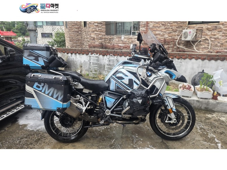 BMW R 1250 GS 어드벤처 2024년식 24년식 GS1250 ADV 판매합니다.