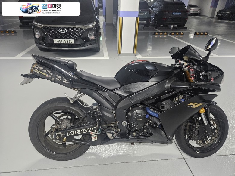 야마하 YZF R1 2008년식 야마하 R1 풀배기 판매합니다