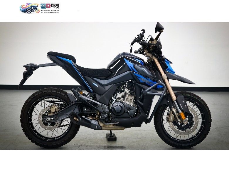 존테스 125 U1 2023년식 [ 매버릭바이크 ] / 565km 신차급 컨디션의 존테스 ZT-125 판매합니다.