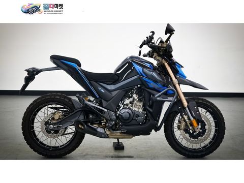 존테스 125 U1 2023년식 [ 매버릭바이크 ] / 565km 신차급 컨디션의 존테스 ZT-125 판매합니다.