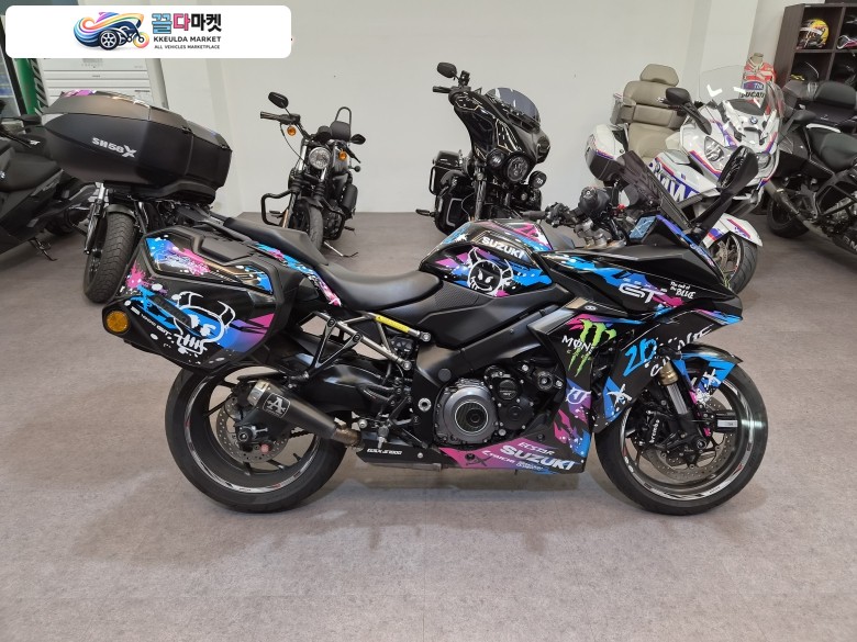 스즈끼 GSX S 1000 GT 2024년식 가변배기 장착 S1000GT 입니다