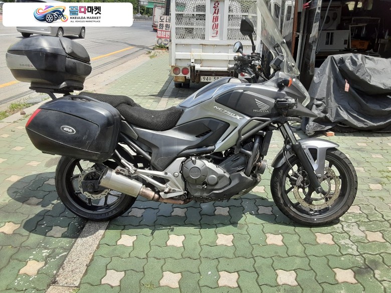 혼다 NC 750 X 2015년식 여기 빛나는 혼다 팔아봅니다~~대차가능