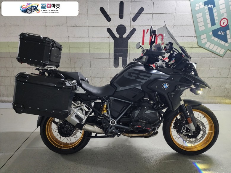 BMW R 1250 GS 2021년식 BMW R1250GS_짧은키로수,719옵션