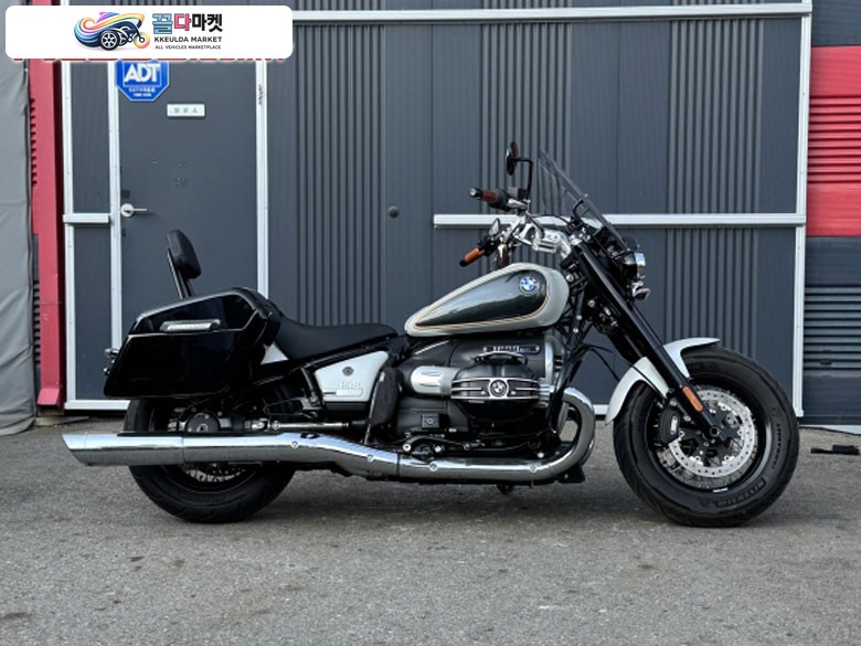 BMW R 18 클래식 2023년식 BMW R18 클래식 719풀옵션 풀튜닝 2023년식 3천키로