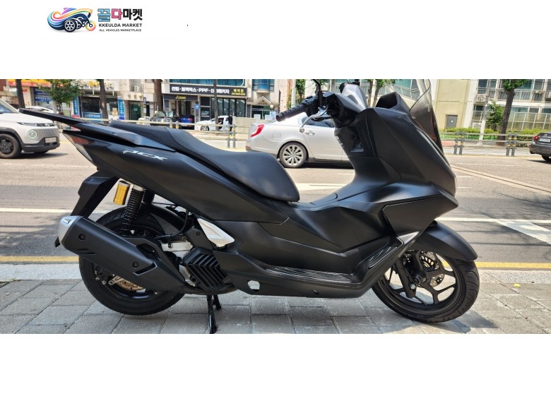 혼다 PCX 125 ABS 2025년식 PCX125 25년식 상태좋습니다. 저렴하게분양합니다...!!!!!!