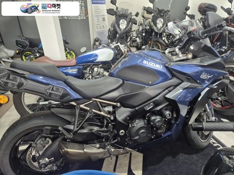스즈끼 GSX S 1000 GT 2022년식 스즈키 gsx-s1000gt 22년식 판매 합니다