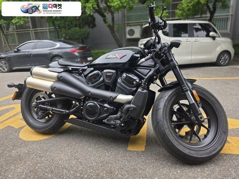 할리데이비슨 스포스터 S 2025년식 900키로 신차급 무기스 차량입니다