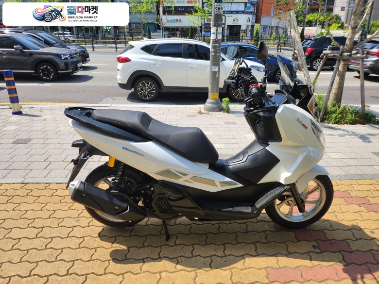 키웨이 비에스테 125 LX 2025년식 키웨이 비에스테125LX 짧은 키로수