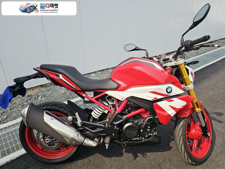 BMW G 310 R 2023년식 거의 신차와 같아 팔기 아까운  BMW G310R - 개인 매불입니다.