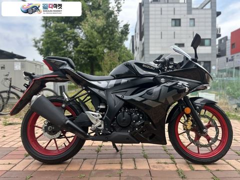 스즈끼 GSX R 125 ABS 2023년식 스즈키 GSX-R125 23년 1만KM 2CH블랙박스차량