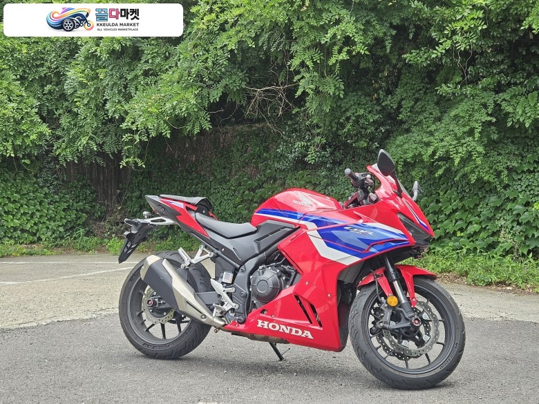 혼다 CBR 500 R 2024년식 CBR500 2024/4100km 깨끗한 바이크 판매합니다