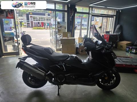 야마하 티맥스 560 2024년식 야마하 2024년식 TMAX560 팝니다.