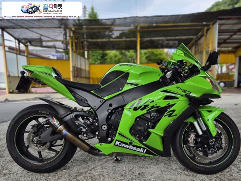가와사키 닌자 10 RR 2018년식 풀튜닝 ZX-10RR 오스틴 풀배기 최저가 급매합니다