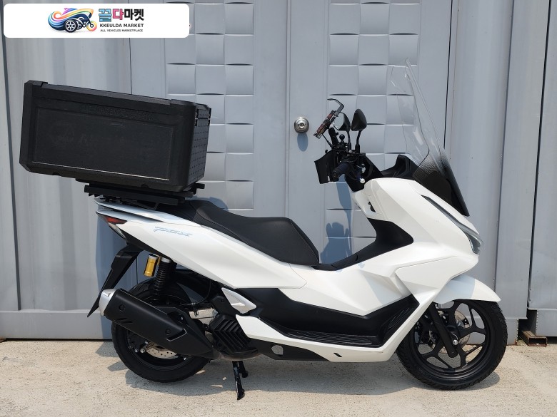 혼다 PCX 125 ABS 2025년식 혼다 PCX125 ABS 신형 상태굿 옵션 소모품 짱짱