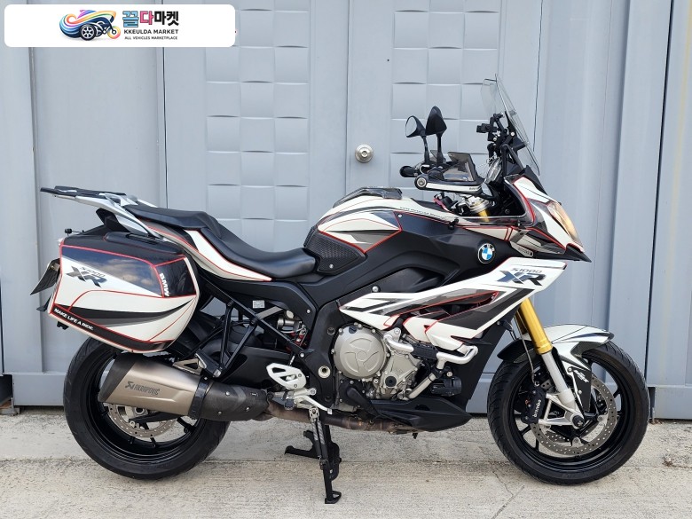 BMW S 1000 XR 2016년식 BMW S1000XR 아크라 풀배기 풀데칼 판매합니다