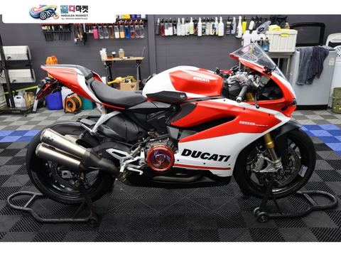 두카티 959 파니갈레 CORSE 2019년식 959코르세